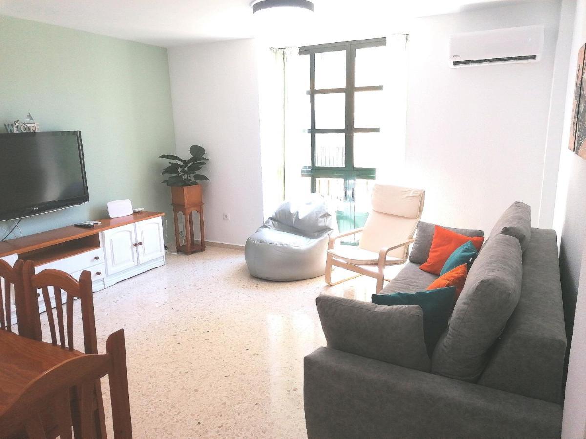 Apartment Tres Carabelas, Ac, Wifi, Parking *
